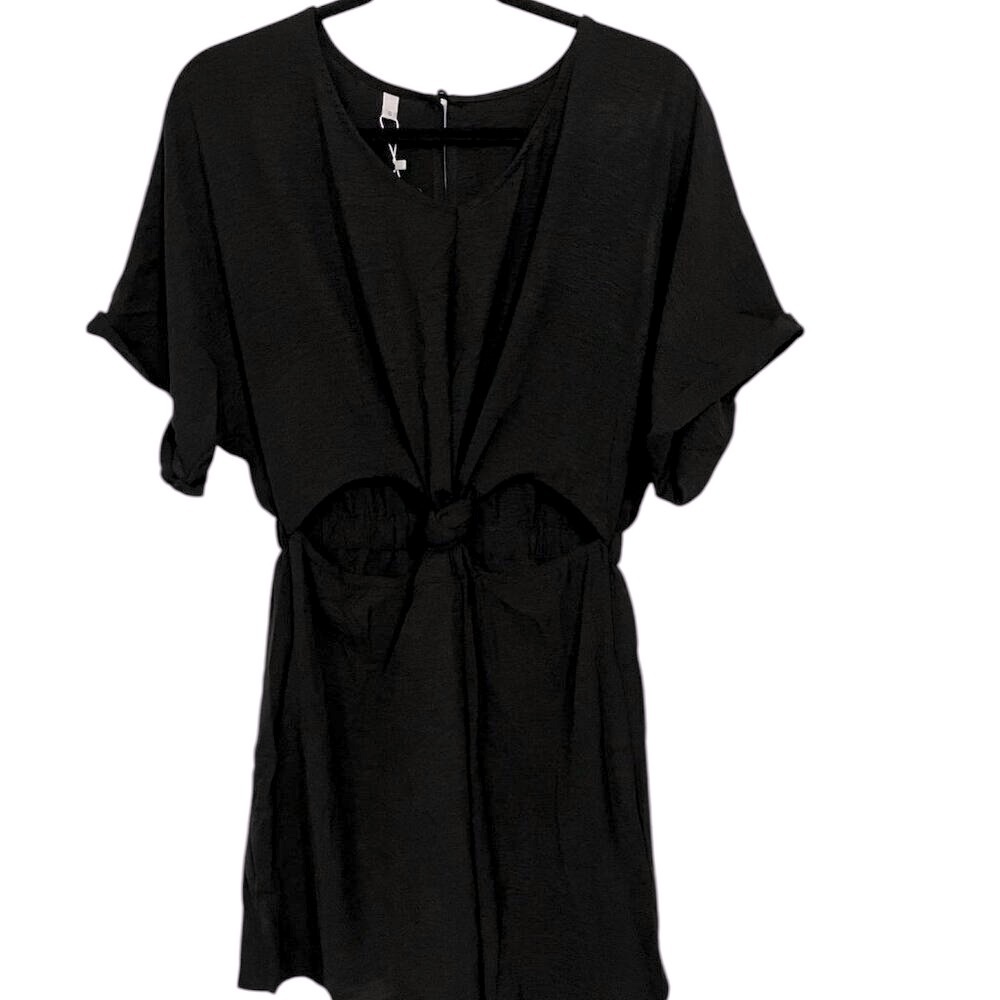 Chic Black Romper with Sleek Design Size: Small/Medium - Picture 3 of 5
